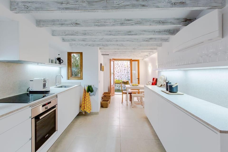 Kitchen area