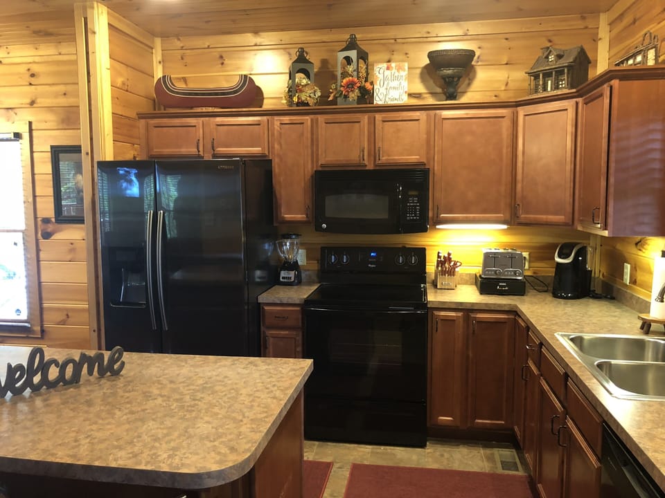 Great Kitchen with all the Utensils