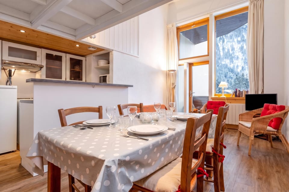 Living and dining room