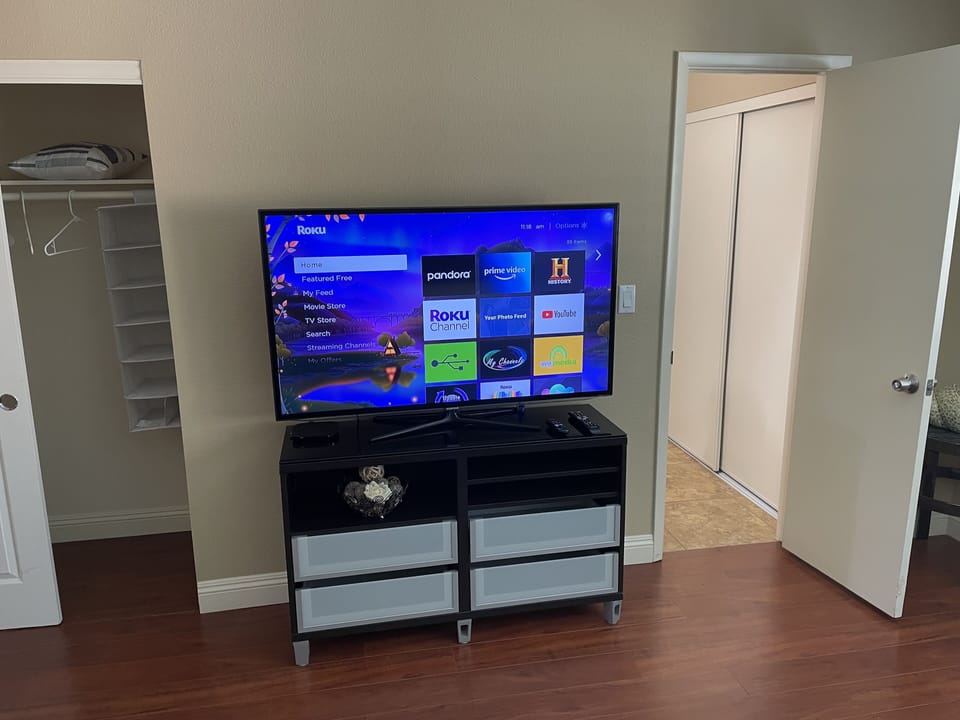 Master bedroom 2nd TV