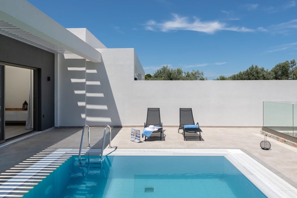 pool area