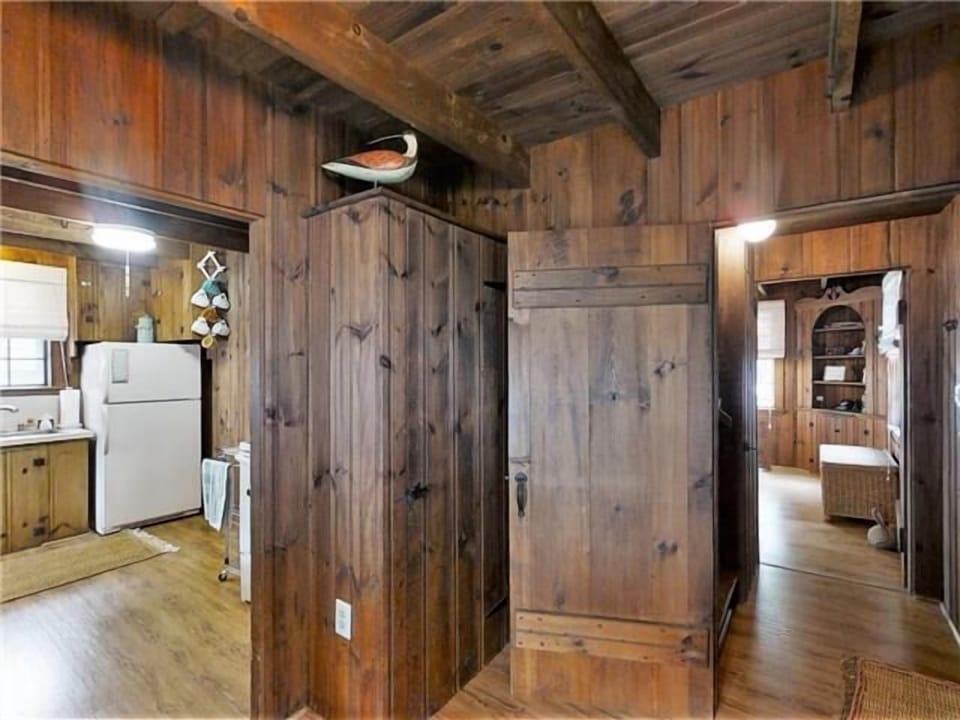 1st Floor Bedroom | 2 Entrances