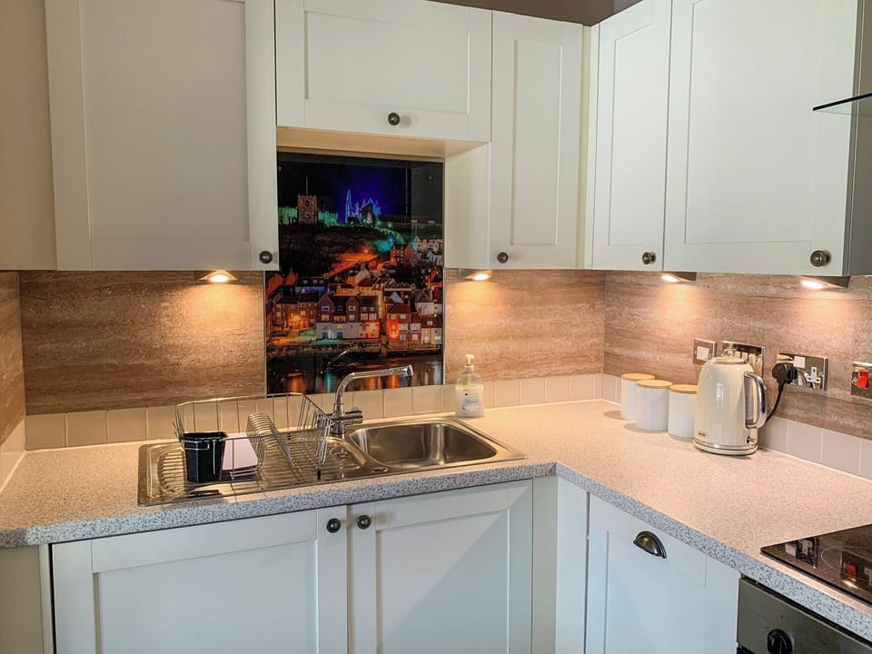 Kitchen | Little Oaks, Whitby