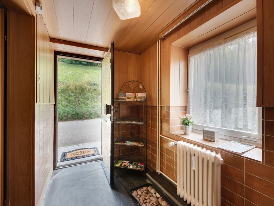 Entrance / Reception