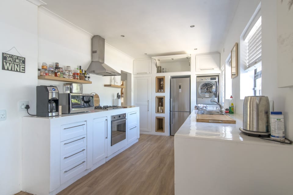 Cottage Sauvignon - Fully fitted Kitchen