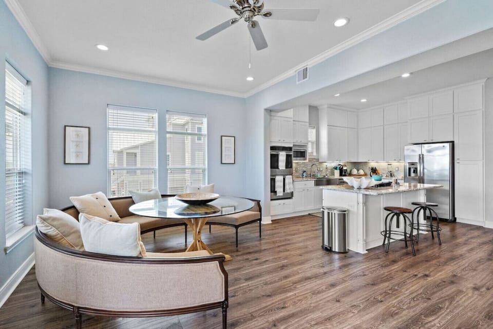 Create lasting memories around the dining table