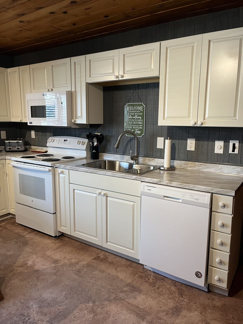 Kitchen 2
