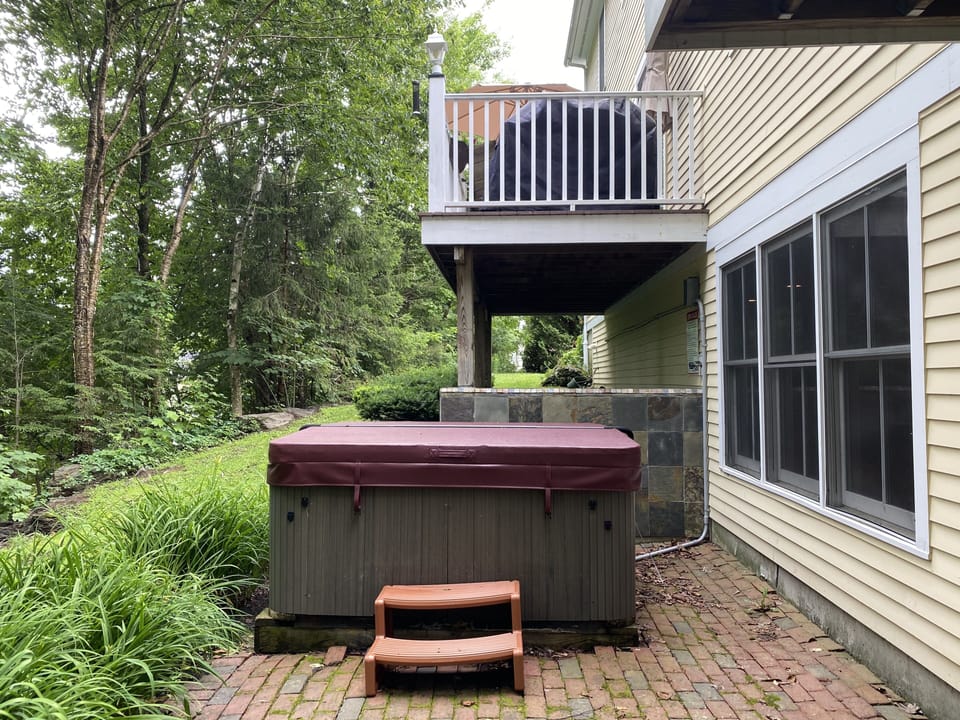 Hot tub from walkout lower level