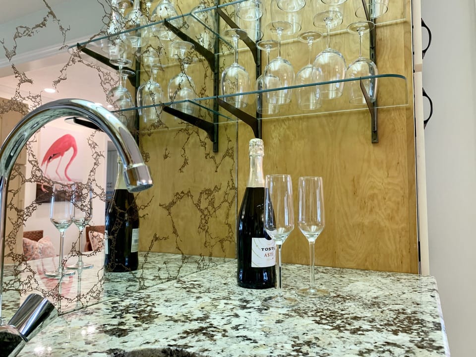 Wet bar
