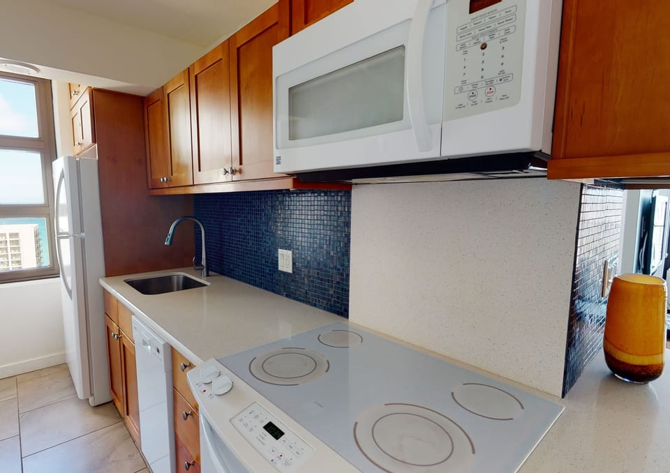 Room, Indoors, Kitchen, Oven, Sink Faucet