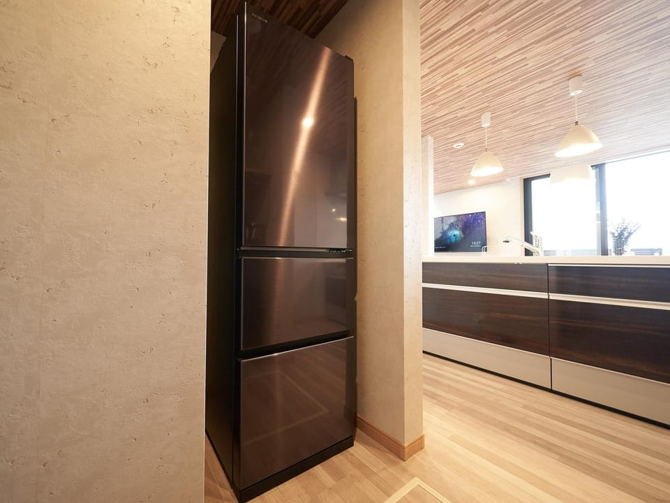 refrigerator