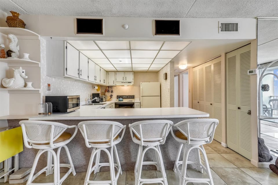 ,Breakfast Bar,