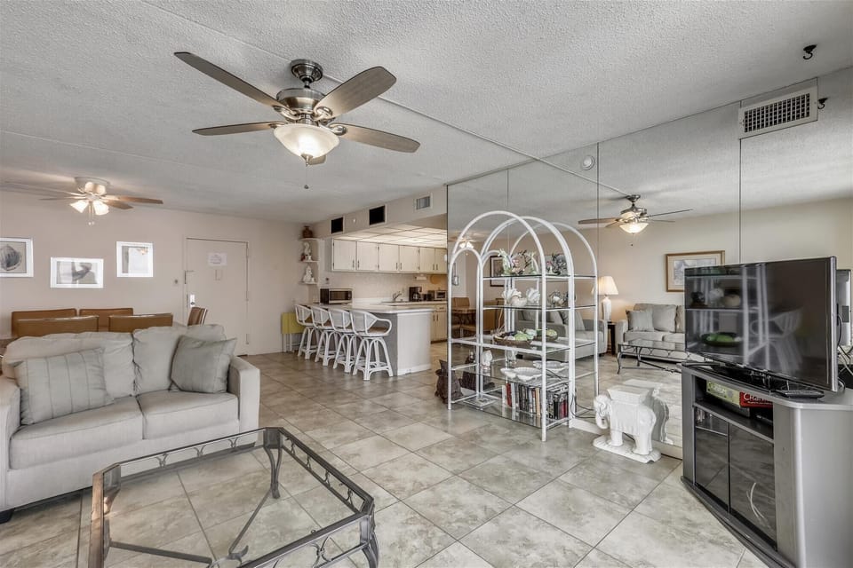 ,Living Area,