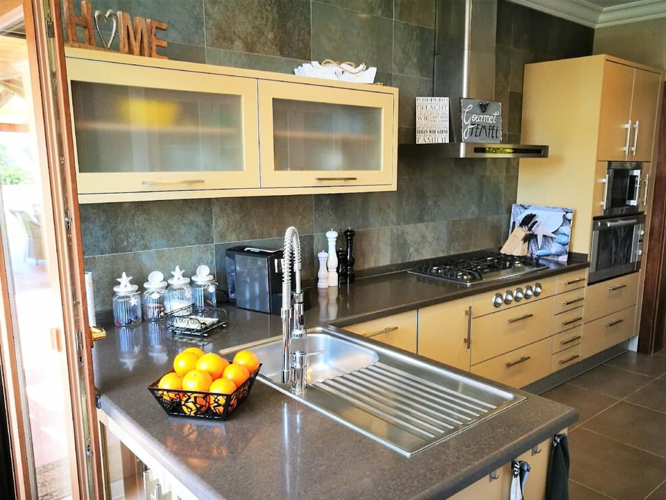Kitchen area