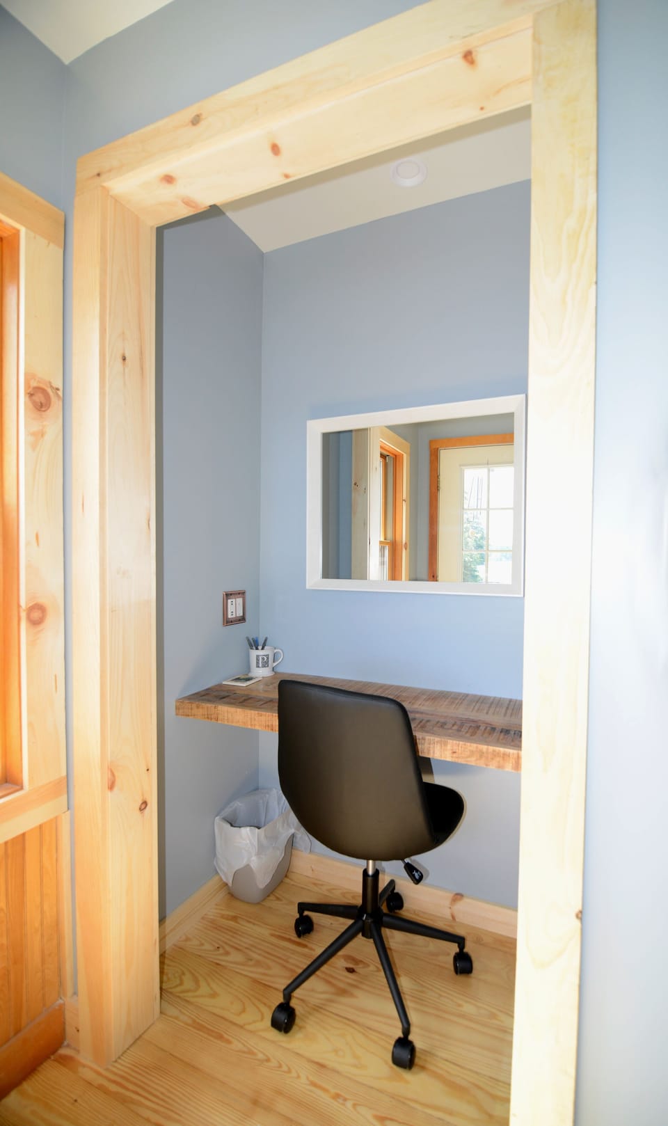 Work station with built-in usb chargers