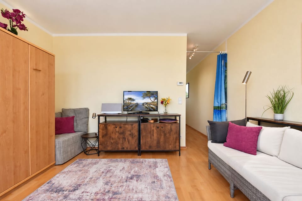 Forum Marinar 35 - perfect beach location with side view of the Baltic Sea Apartment in Heringsdorf