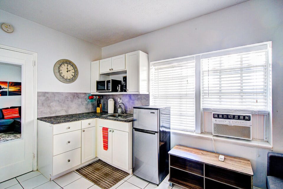 Kitchenette