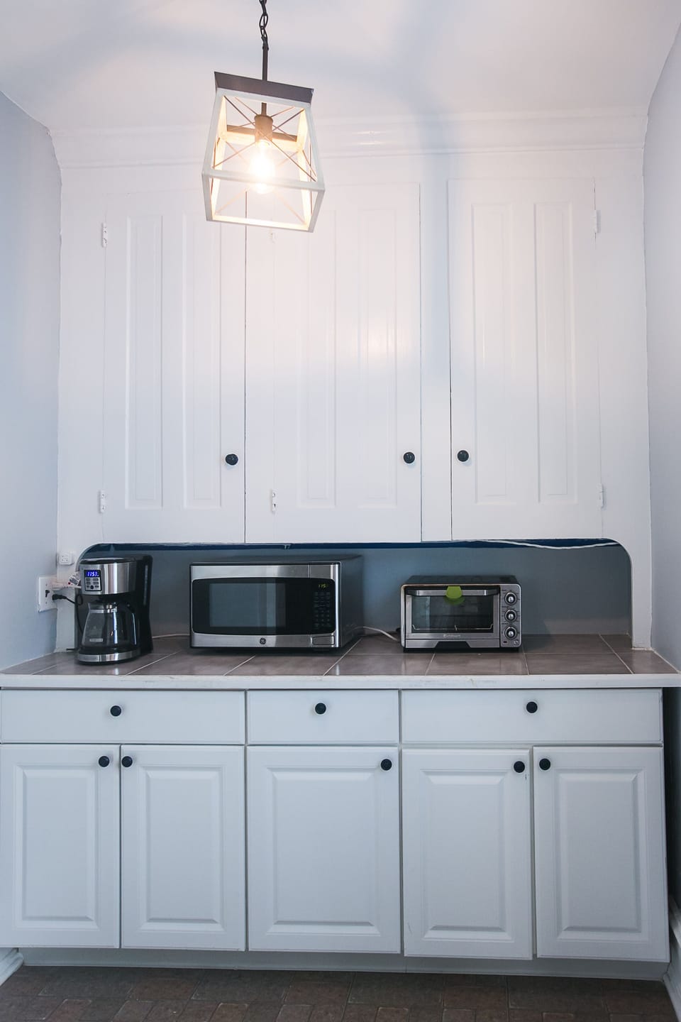Butler's pantry, off kitchen
