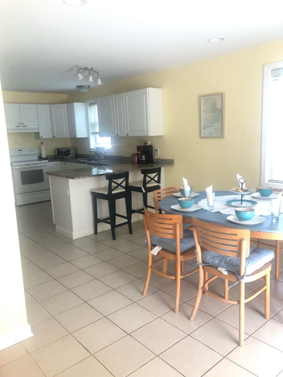 Counter seating