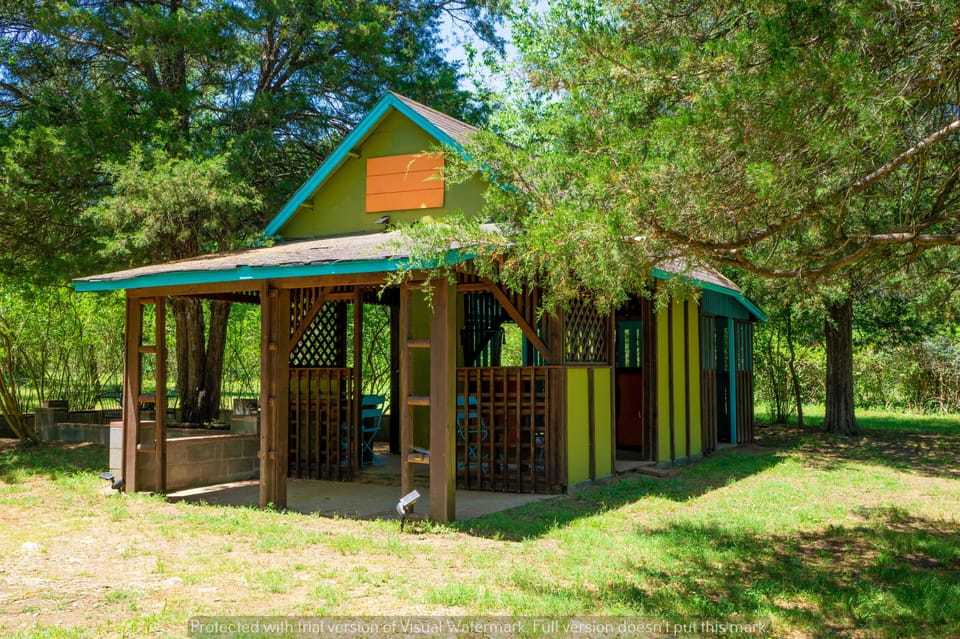 Hammock Hut