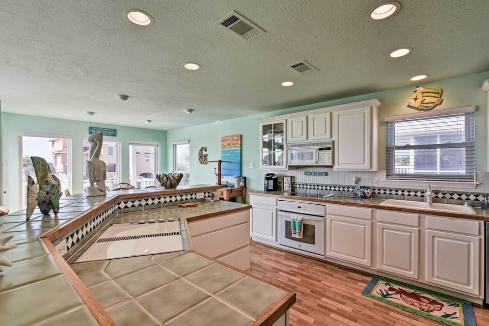 Kitchen | Blender | Coffee Maker | Toaster