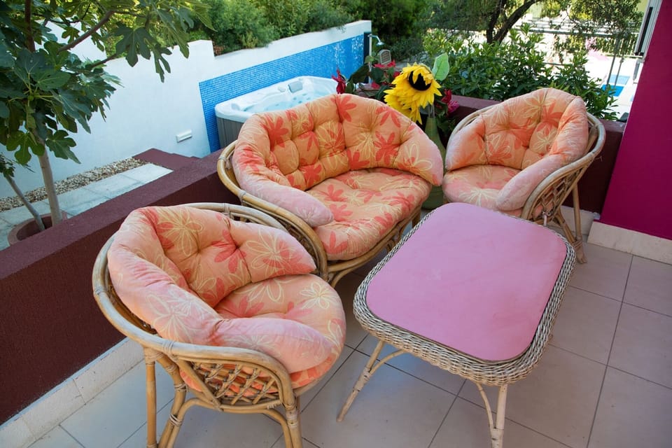Terrace 2