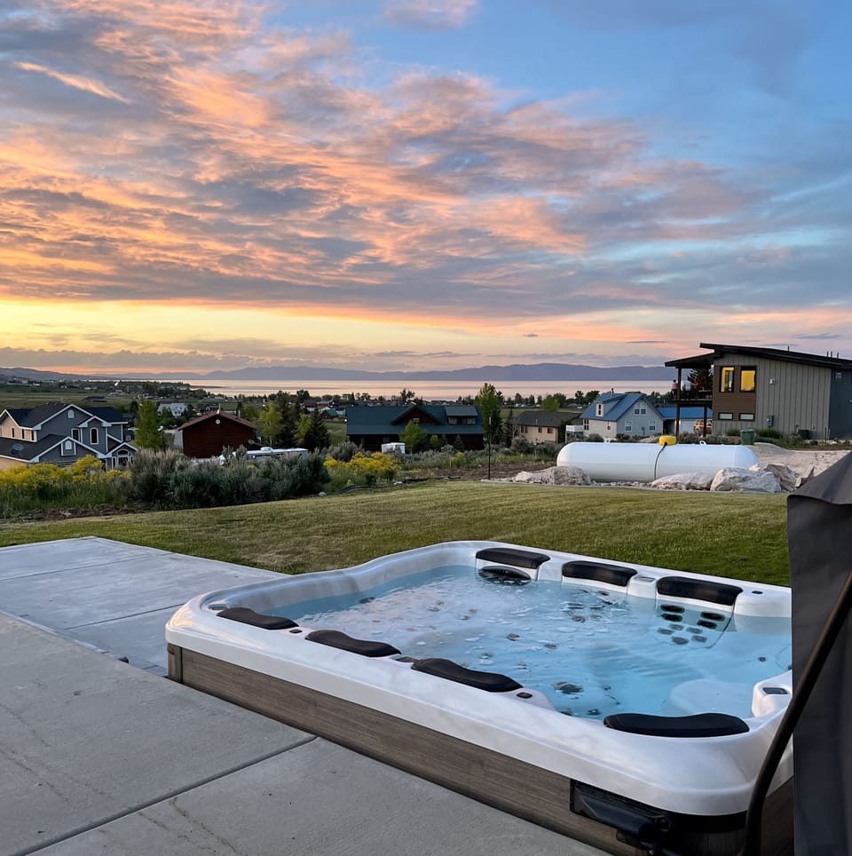 Bullfrog A9L hot tub 