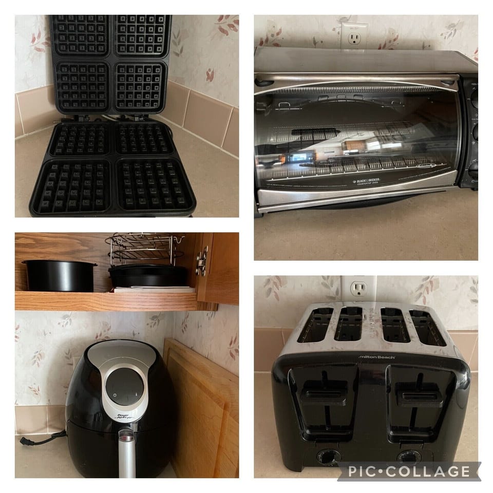 Belgium Waffle Maker,  Air Fryer, Toaster Oven & Four Slice Toaster