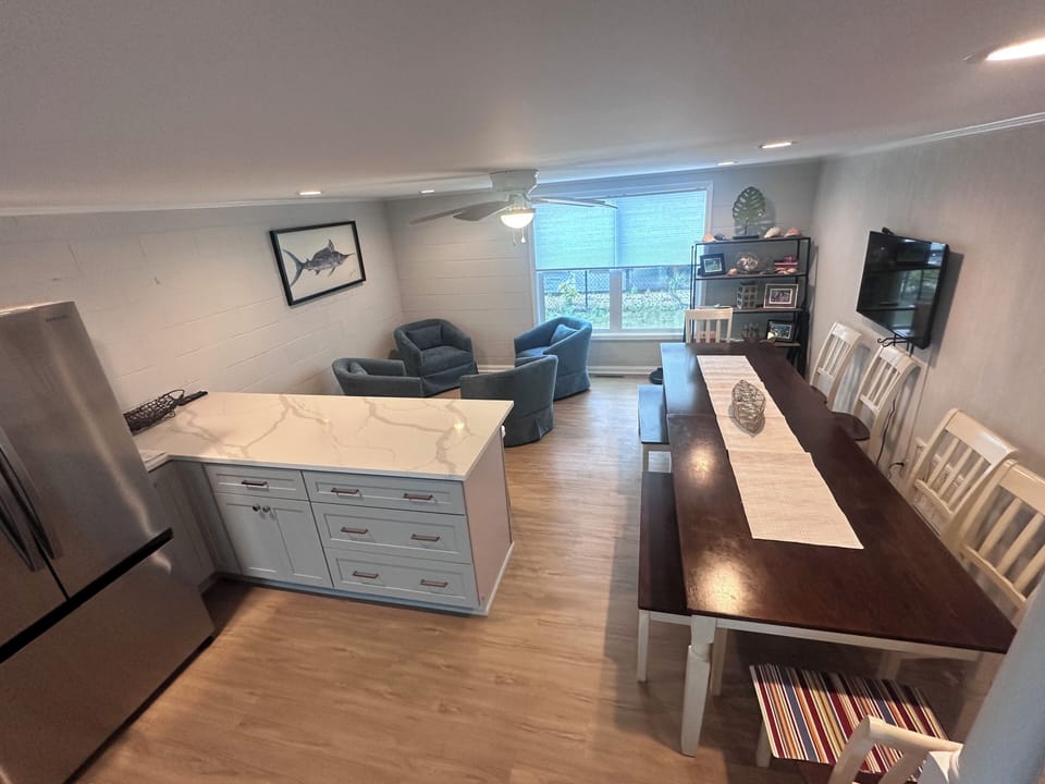 Kitchen/dining
