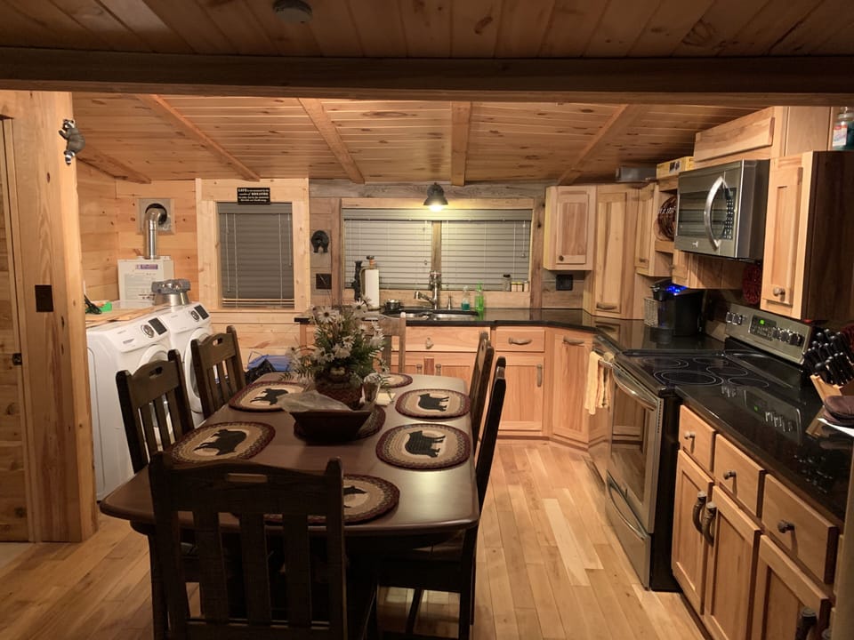 The Dining area in the main cabin at Bear Wallow Creekside Retreat