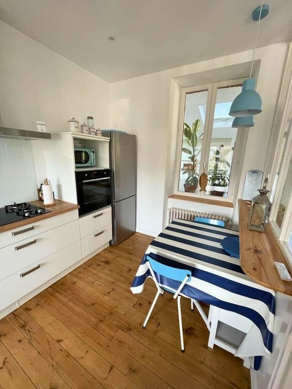 Cuisine table