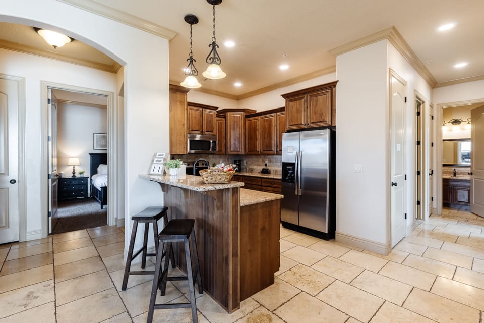 Coral Springs H4 Southern Utah Vacation Rentals- Kitchen