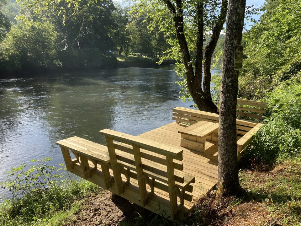 Our private dock on Toccoa River where you can enjoy fishing and relaxing   
