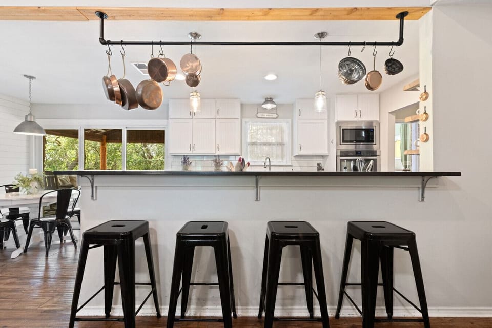The Lazy Lavender Farmhouse Breakfast Bar