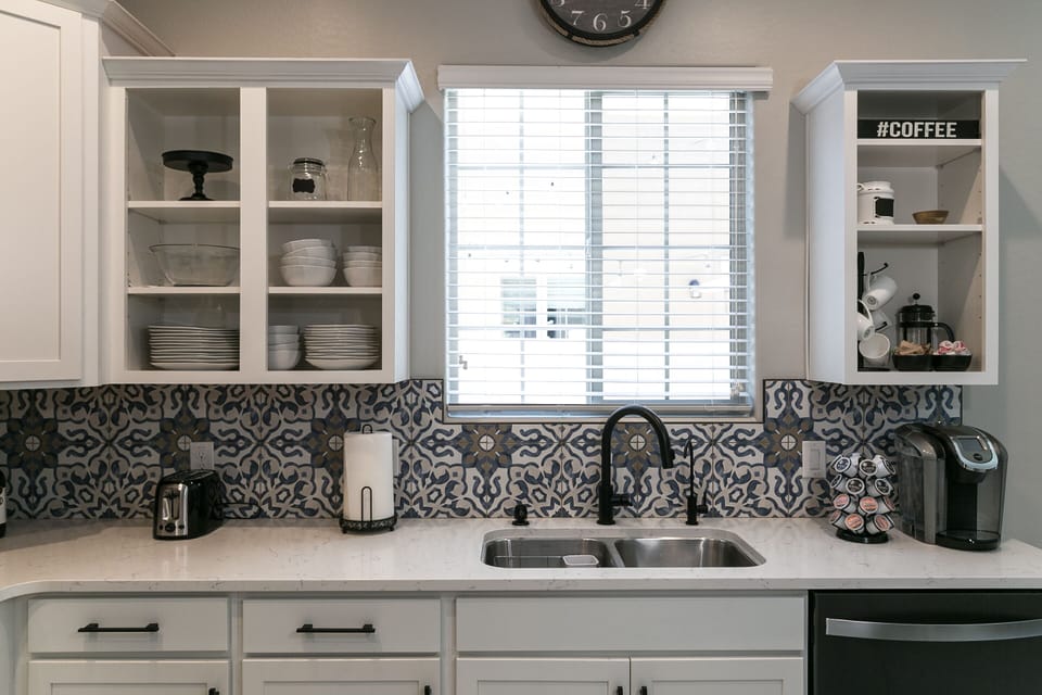 Gourmet kitchen