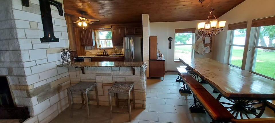 Open concept living, dining, kitchen