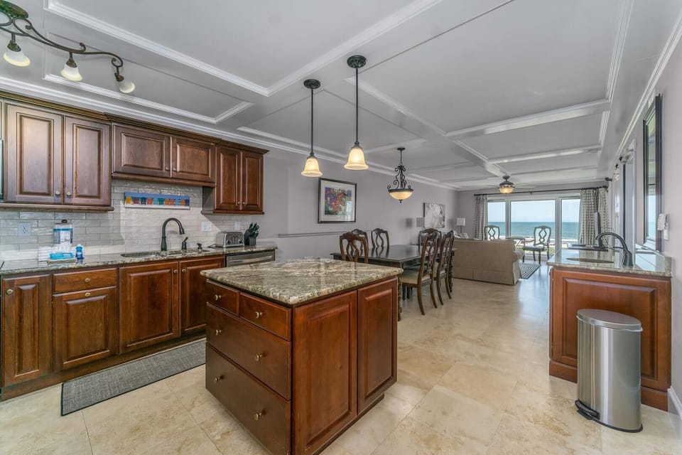 Kitchen with Center Island