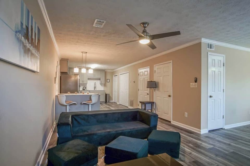 Cozy living room area at a glance, flat screen TV with cable provided