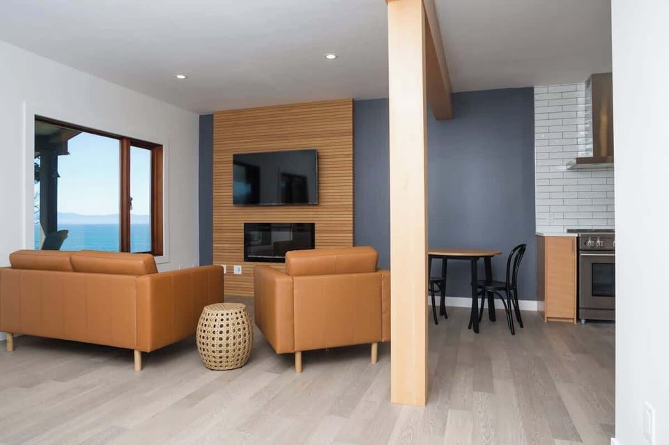 living room area with small table for meals
