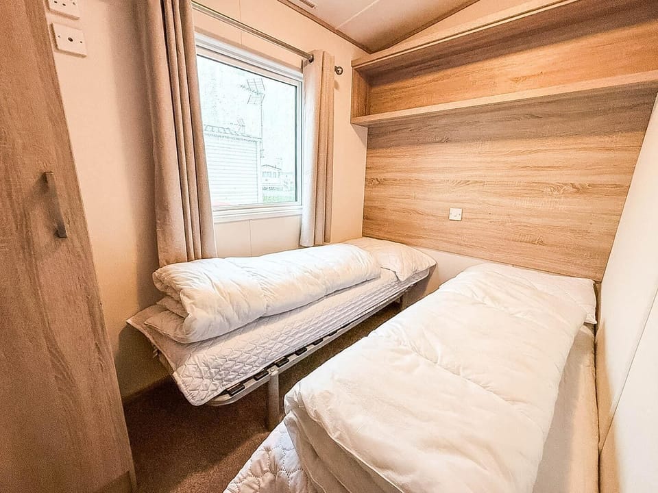 Our static caravans are designed for short stays, with cosy twin bedrooms perfect for families or couples.