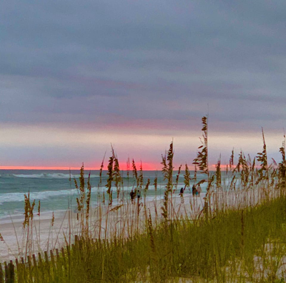 Beautiful Sunsets! - Beautiful Sunset at the Beach - This condo comes with Free Daily Beach Chairs/Umbrella Set Up”