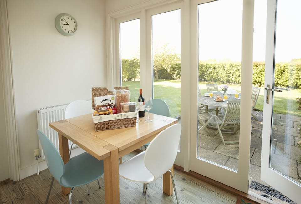 Ground floor: Breakfast area with access to the garden