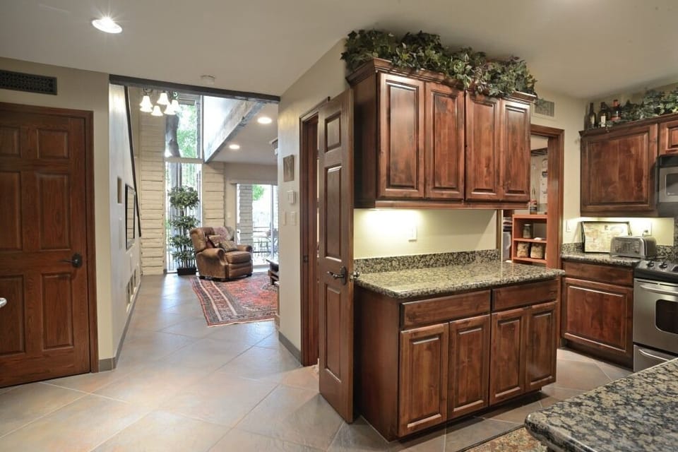 Kitchen/Living Room.