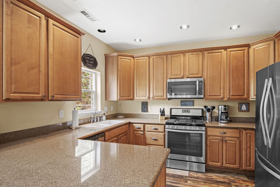 Kitchen with all of the essentials plus more!