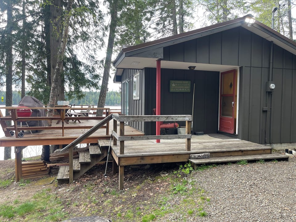 Porch Showing Ease of Loading and Unloading
