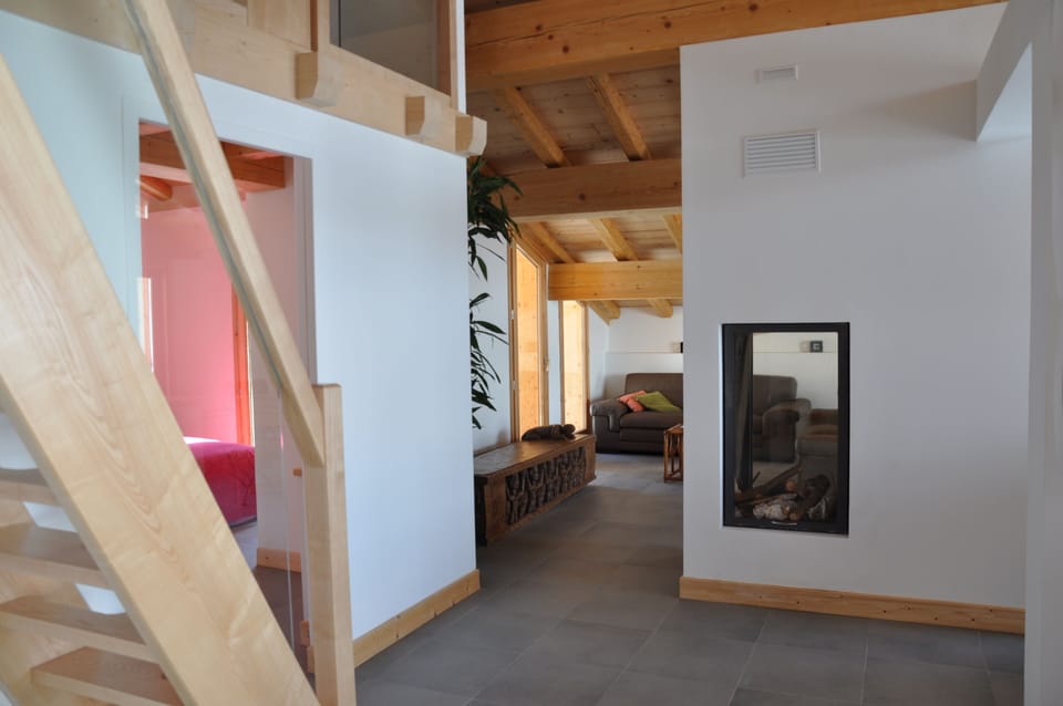 A deluxe Chalet D 'Edmond in Paradiski