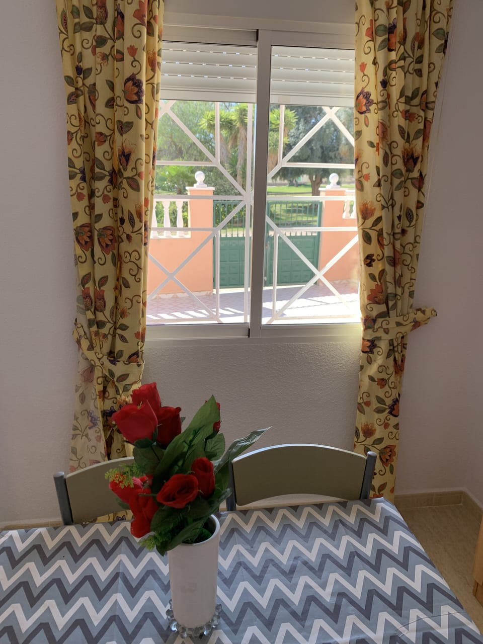 Open dinning area