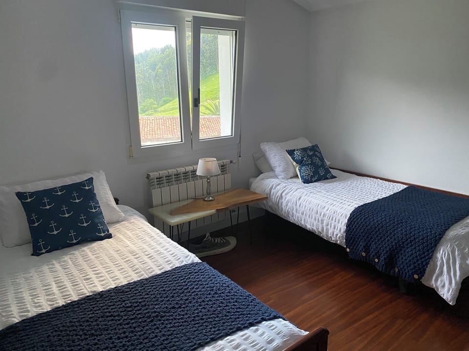 Second floor twin bedroom 2