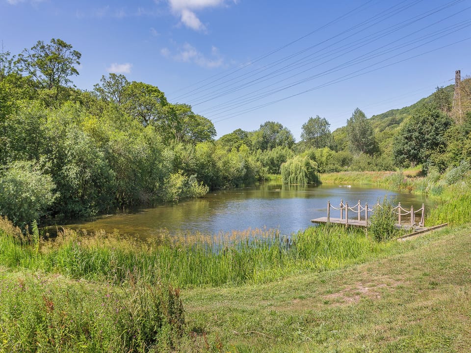 Enviable waterside location | Waterside Lodge Thirteen, Elland, near Brighouse 