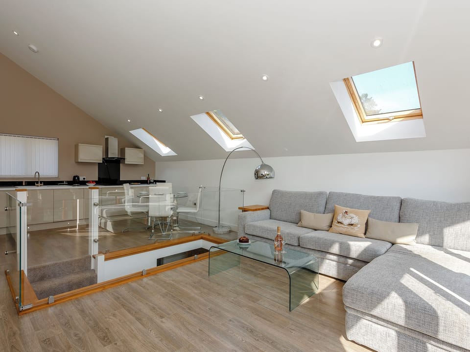 Light and airy open plan living space | Waterside Lodge Thirteen, Elland, near Brighouse 